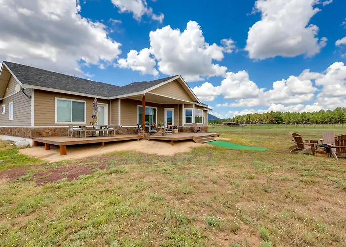 'vistas Bonitas' W/ Patio: 7 Mi To Snowbowl!