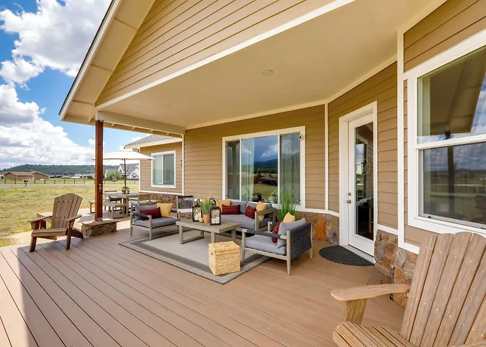 'vistas Bonitas' W/ Patio: 7 Mi To Snowbowl! Holiday home *